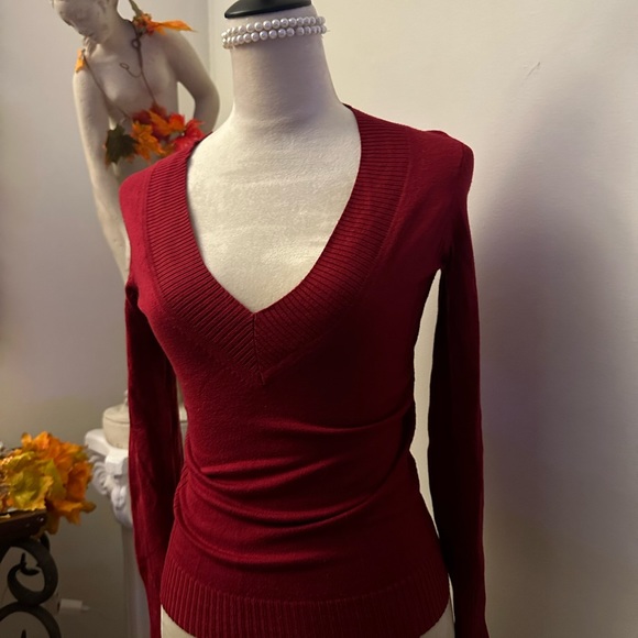 BUNDLE OF TWO EXPRESS VINTAGE SWEATERS - Picture 2 of 5